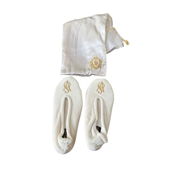 VTG (?) Victoria Secret Slippers With Bag Small Medium Size 5 - 7 Ballet Night - Picture 1 of 7